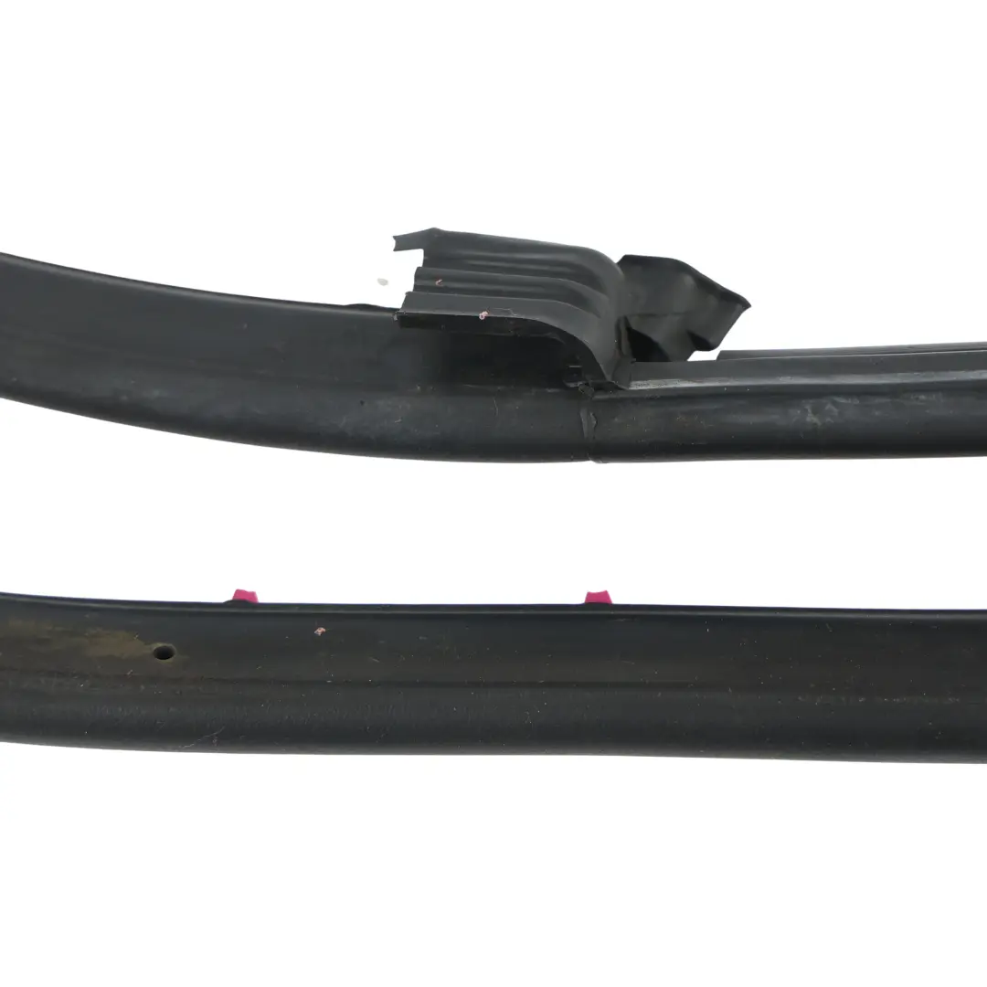 Audi A4 B7 Vordere Türkante Dichtung Rahmen Gummi Rechts 8E0837912 - SKU 8E0837912L - Teilenummer 8E0837912L