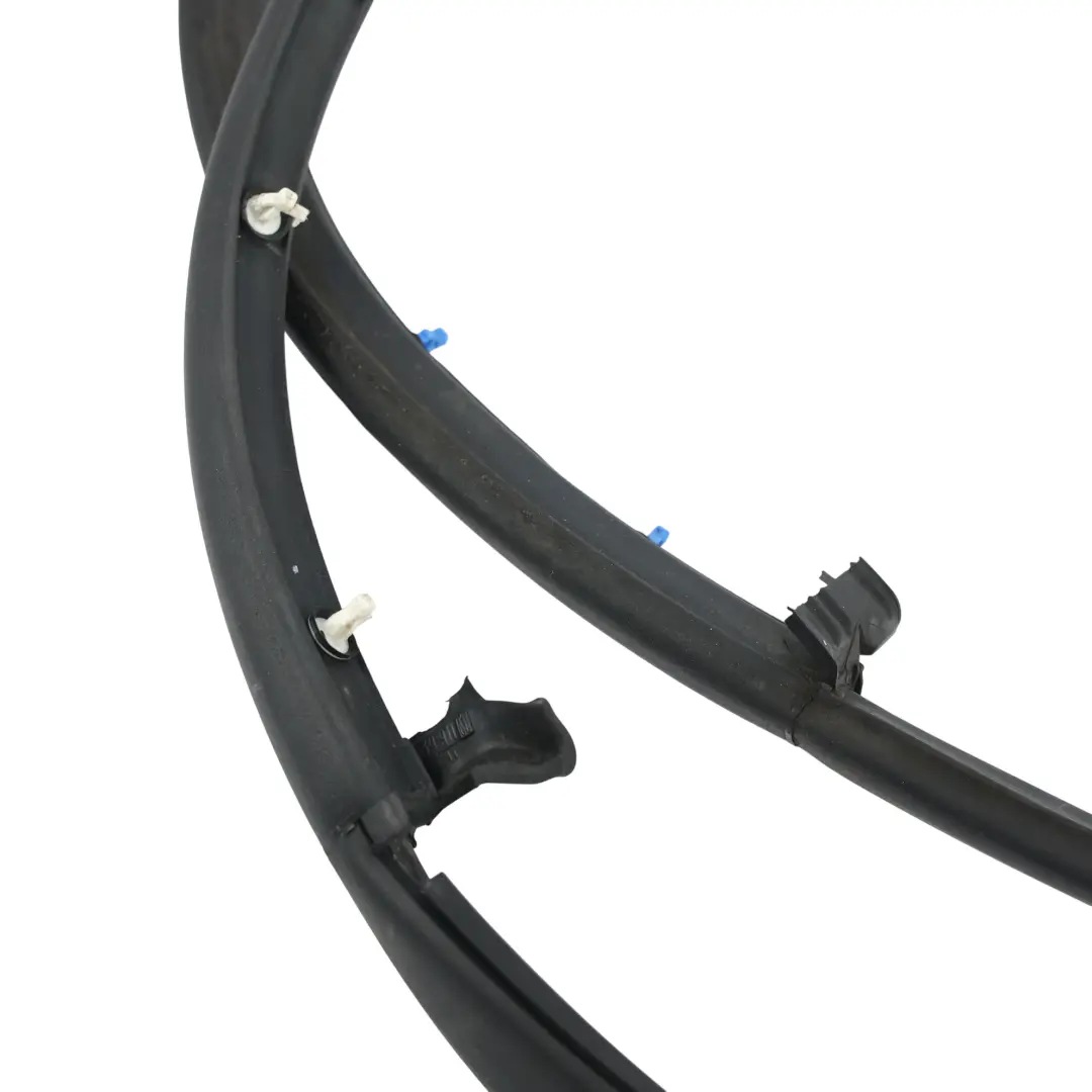Audi A4 B7 Rear Door Seal Frame Gasket Left N/S Black - SKU 8E0839911M - Part number 8E0839911M