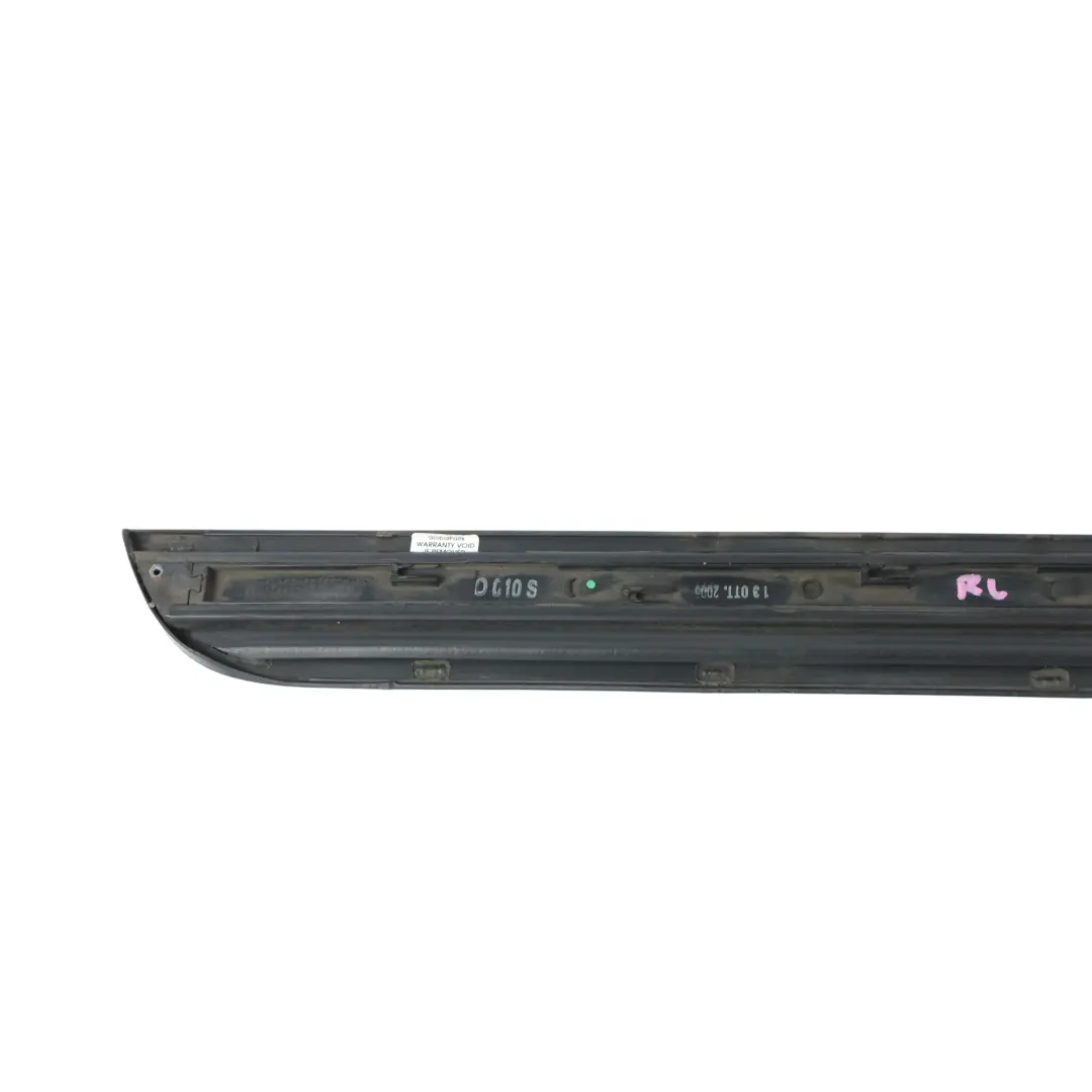 Audi A4 B7 Moldura Puerta Trasera Izquierda Negro Phantom Z9Y - SKU 8E0853969D-PHB - Número de pieza 8E0853969D