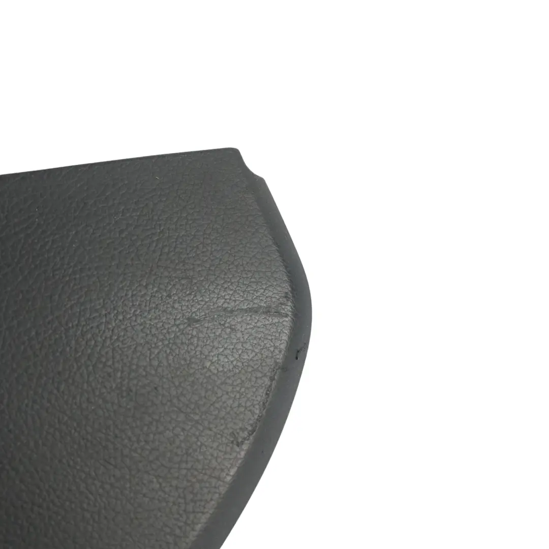 Copertura Terminale Cruscotto Pannello Sinistro Nero per Audi A4 B7 con numero di parte 8E0857085A Audi A4 B7 Copertura Terminale Cruscotto Pannello Sinistro Nero - SKU 8E0857085A - Numero di parte 8E0857085A
