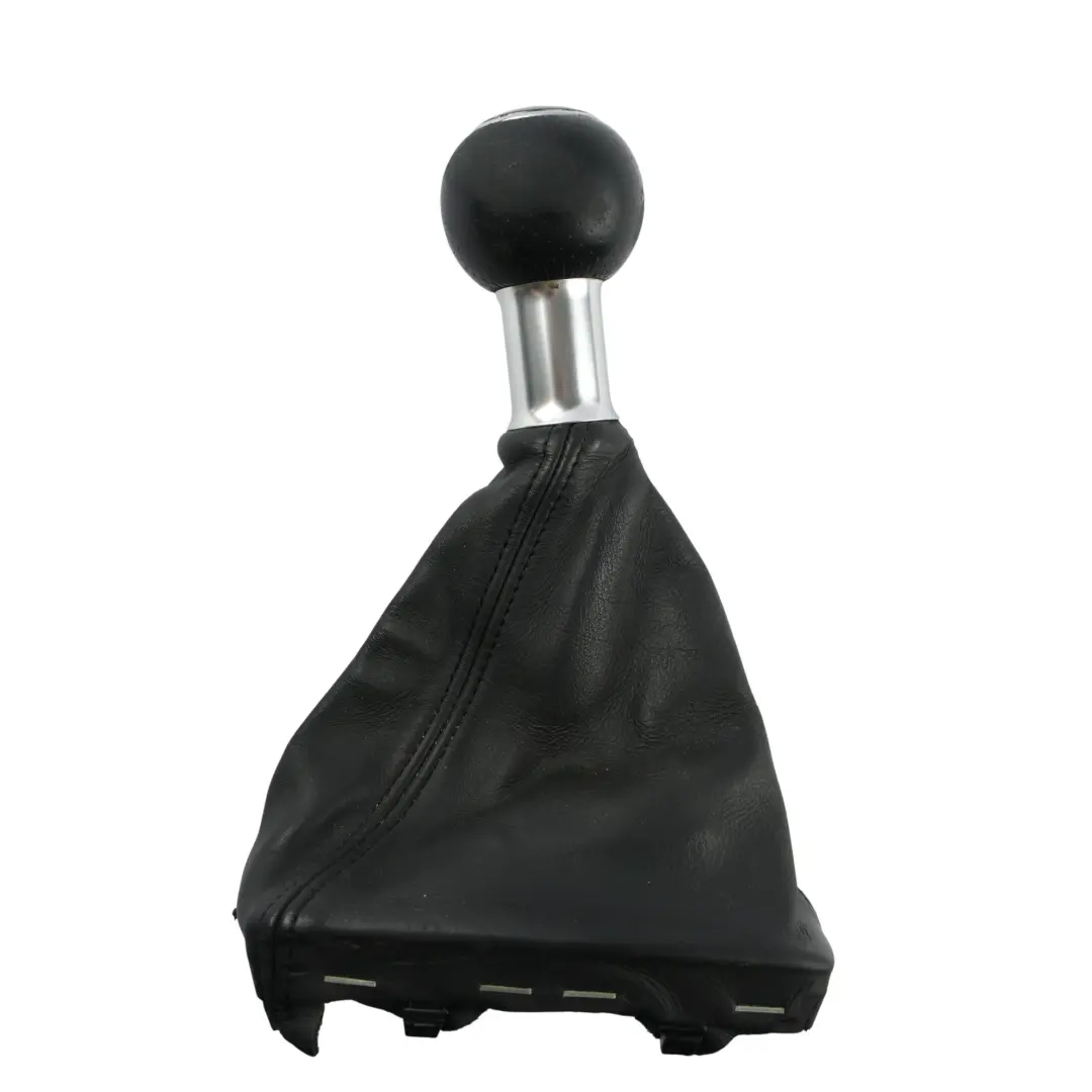 Audi A4 B7 Gałka Zmiany Biegów 6-Biegowa Skórzana Soul Black - SKU 8E0863278DG - Numer Części 8E0863278DG