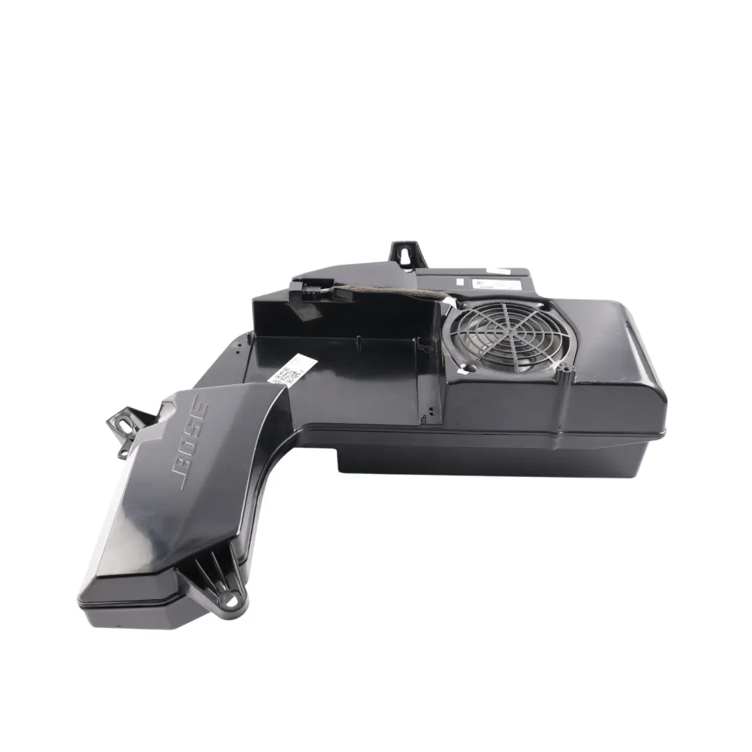 Subwoofer Bass Speaker Amplifier to Audi A4 B7 Avant Rear with Part number 8E9035382C Audi A4 B7 Avant Rear Subwoofer Bass Speaker Amplifier - SKU 8E9035382C - Part number 8E9035382C