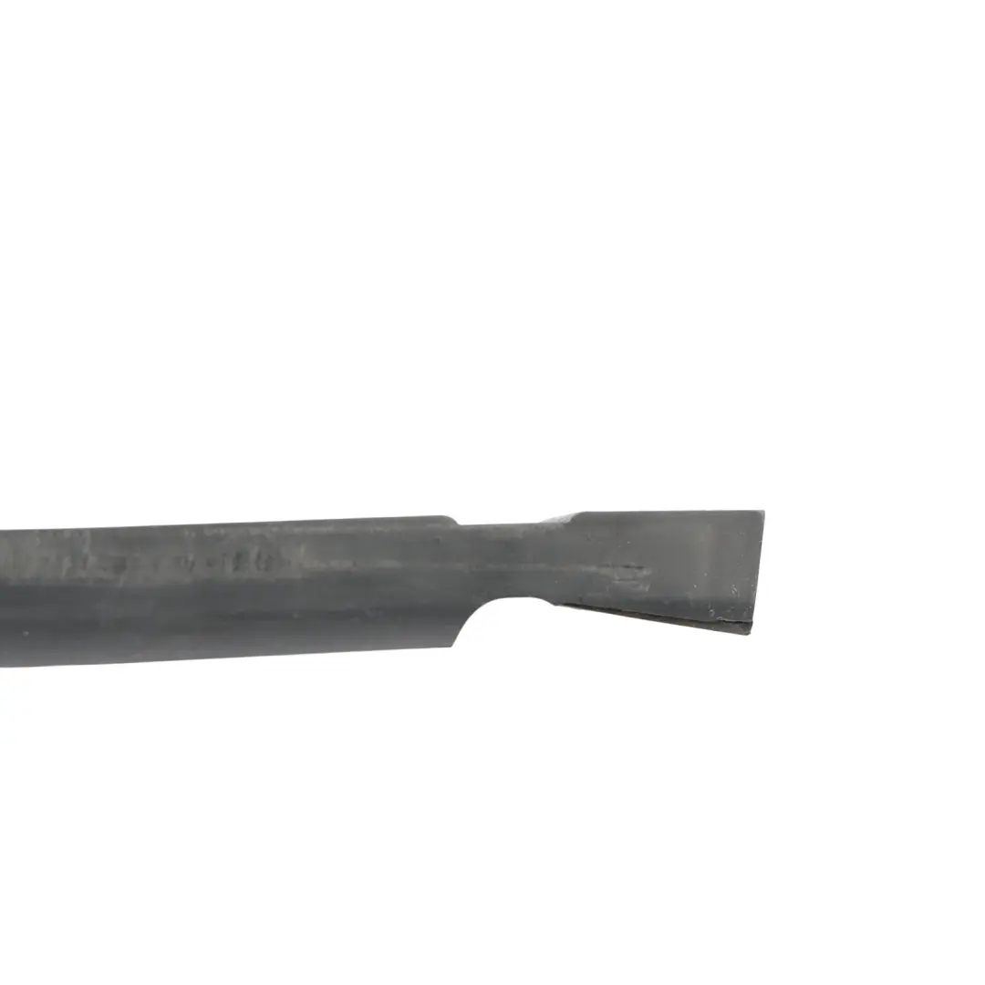 Bumper Upper Support Trim Strip Moulding to Audi A4 B6 B7 Avant Rear with Part number 8E9807989 Audi A4 B6 B7 Avant Rear Bumper Upper Support Trim Strip Moulding - SKU 8E9807989 - Part number 8E9807989