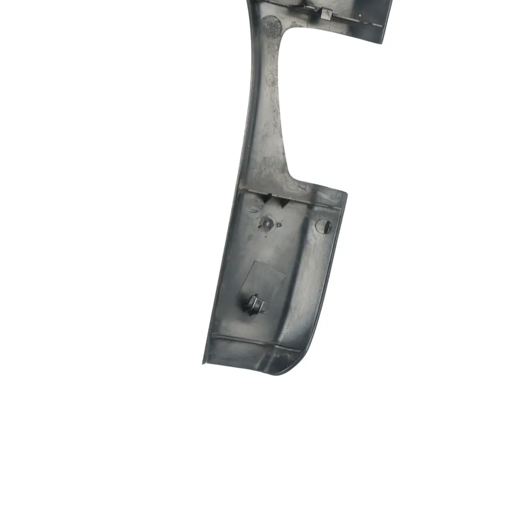 Audi A4 B7 Copertura Cerniera Portellone Posteriore Sinistro - SKU 8E9827685A - Numero di parte 8E9827685A
