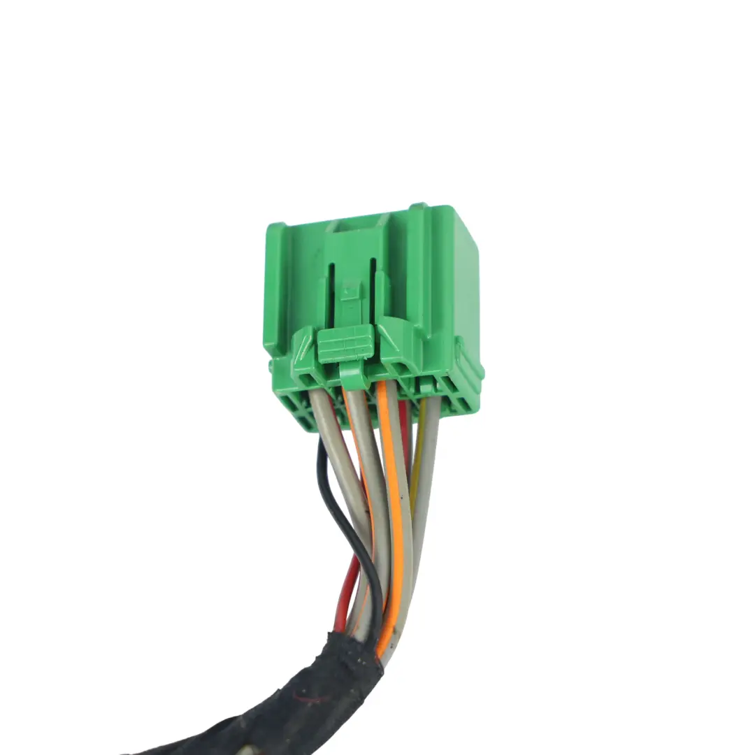 Door Wiring Harness Loom Left N/S to Land Rover Discovery 3 L319 Rear with Part number 8H22-14633-AA Land Rover Discovery 3 L319 Rear Door Wiring Harness Loom Left N/S - SKU 8H22-14633-AA - Part number 8H22-14633-AA