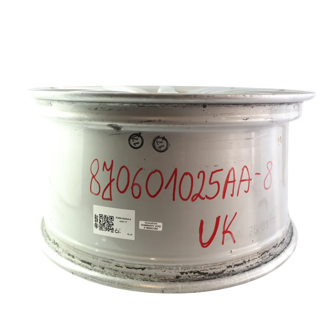 Dwukolorowa Felga Aluminiowa 18" 9J ET52 10-Ramienna do Audi TT 8J o numerze 8J0601025AA Audi TT 8J Dwukolorowa Felga Aluminiowa 18" 9J ET52 10-Ramienna - SKU 8J0601025AA-8 - Numer Części 8J0601025AA