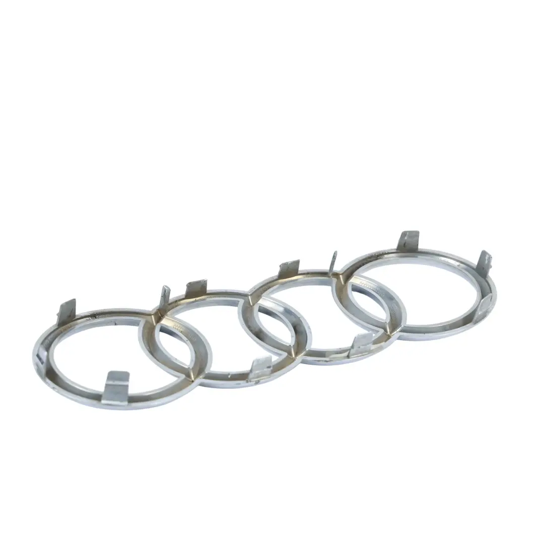 Audi S3 RS3 8Y A4 B9 A5 S5 F5 Emblema Anelli Griglia Anteriore Cromo - SKU 8J0853605B-1 - Numero di parte 8J0853605B