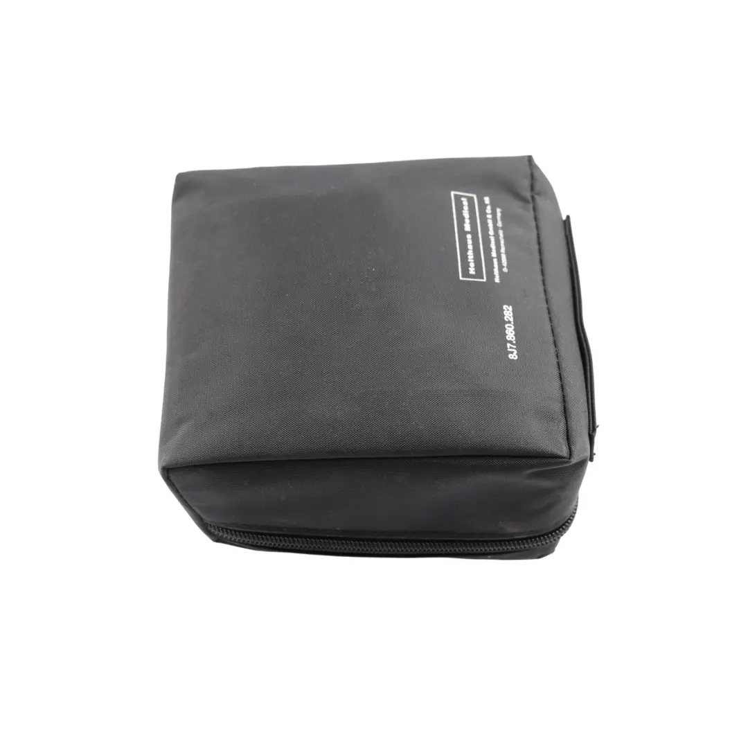 Trousse De Premiers Secours Universelle Pochette Noire pour Audi à propos du numéro de pièce 8J7860282 Audi Trousse De Premiers Secours Universelle Pochette Noire - SKU 8J7860282 - Numéro de pièce 8J7860282