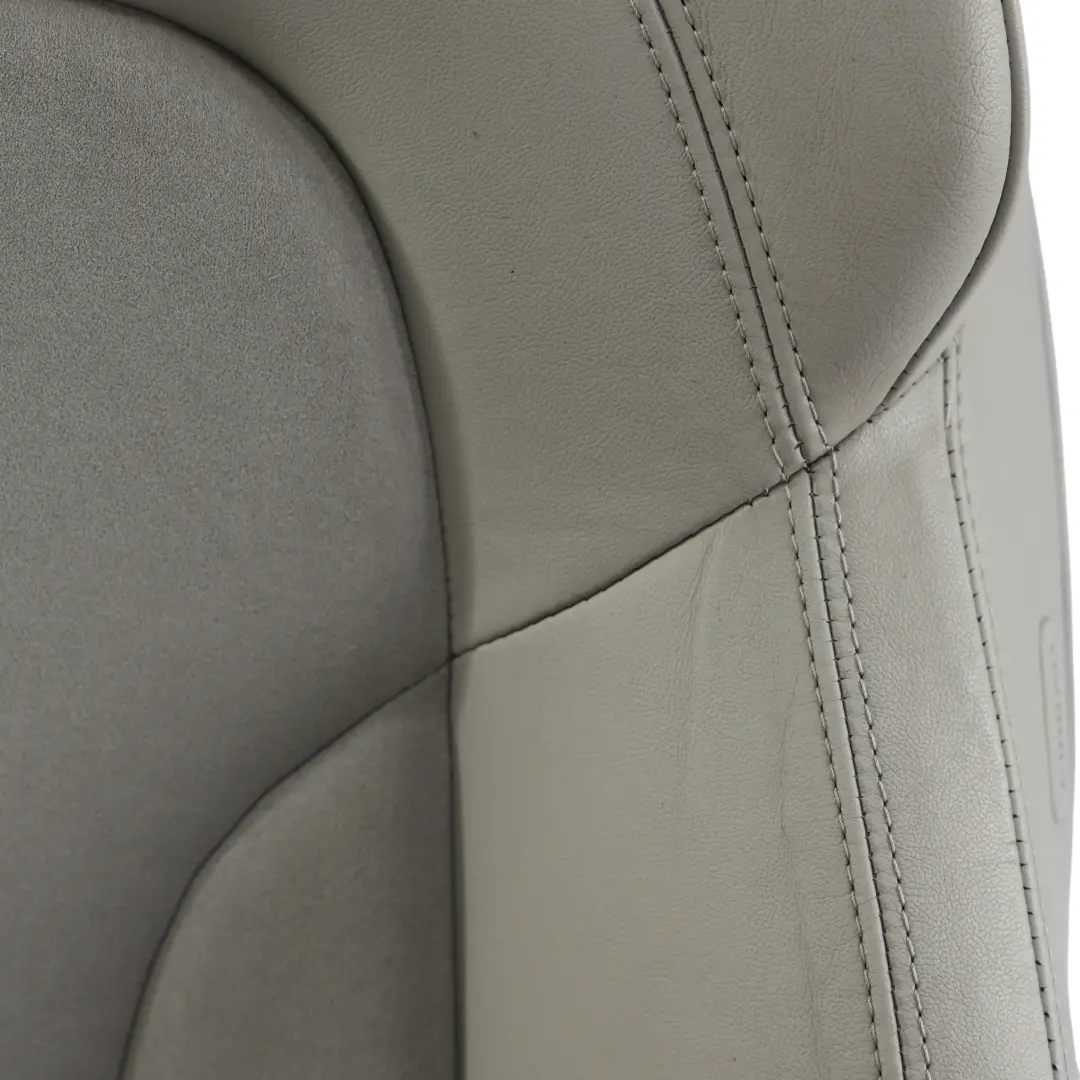 Siège Sport Avant Gauche Chauffant Alcantara Cuir Nappa Gris pour Audi TT 8J Coupe à propos du numéro de pièce 8J8881805N Audi TT 8J Coupe Siège Sport Avant Gauche Chauffant Alcantara Cuir Nappa Gris - SKU 8J8881805N-2 - Numéro de pièce 8J8881805N