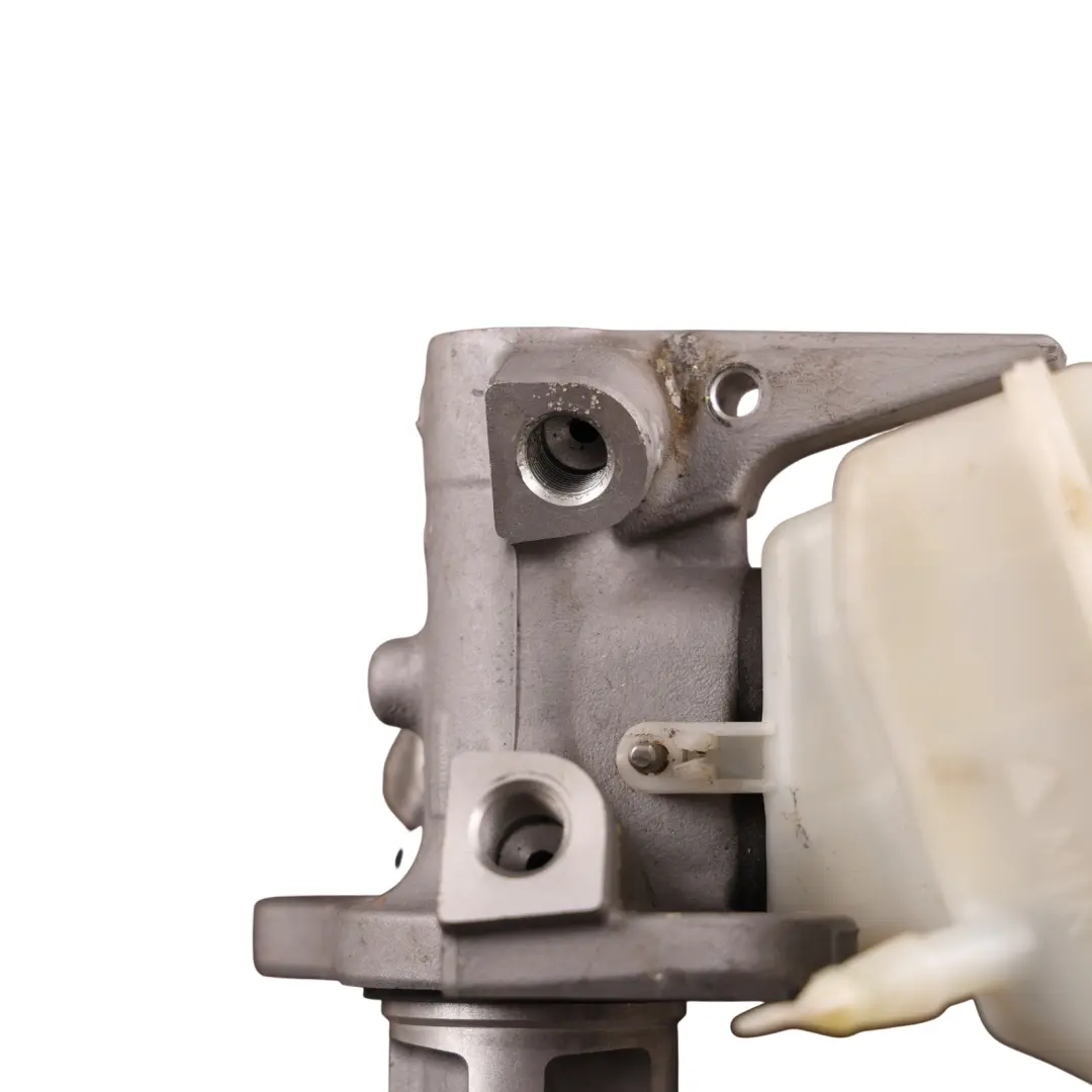 Brake Master Cylinder Reservoir Tank Bottle to Audi A4 B8 A5 8T A6 C7 with Part number 8K0611301A Audi A4 B8 A5 8T A6 C7 Brake Master Cylinder Reservoir Tank Bottle - SKU 8K0611301A - Part number 8K0611301A