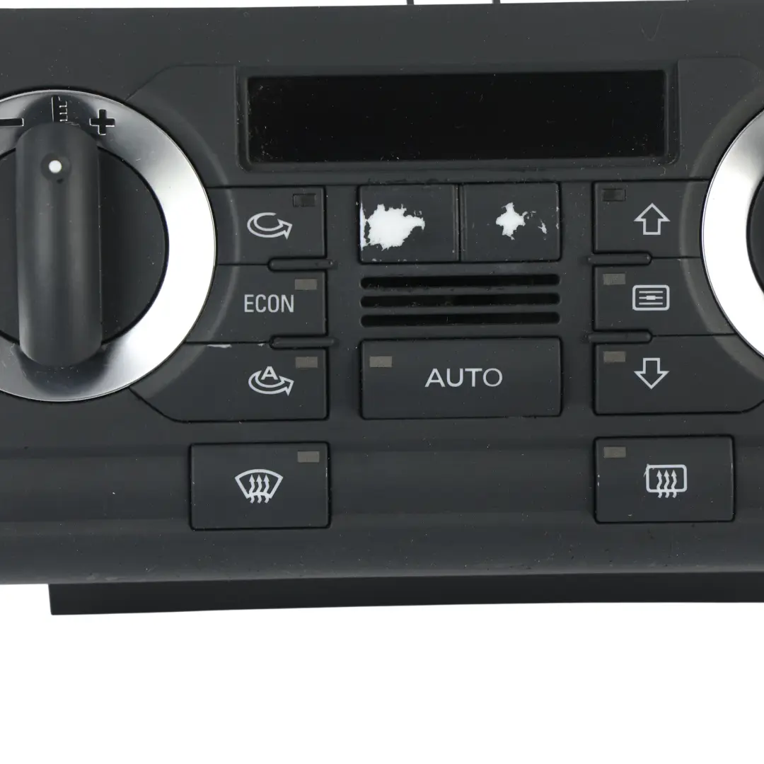 Audi A3 8P Dashboard Air Vent A/C Heater Climate Control Panel - SKU 8P0820043P-1 - Part number 8P0820043P