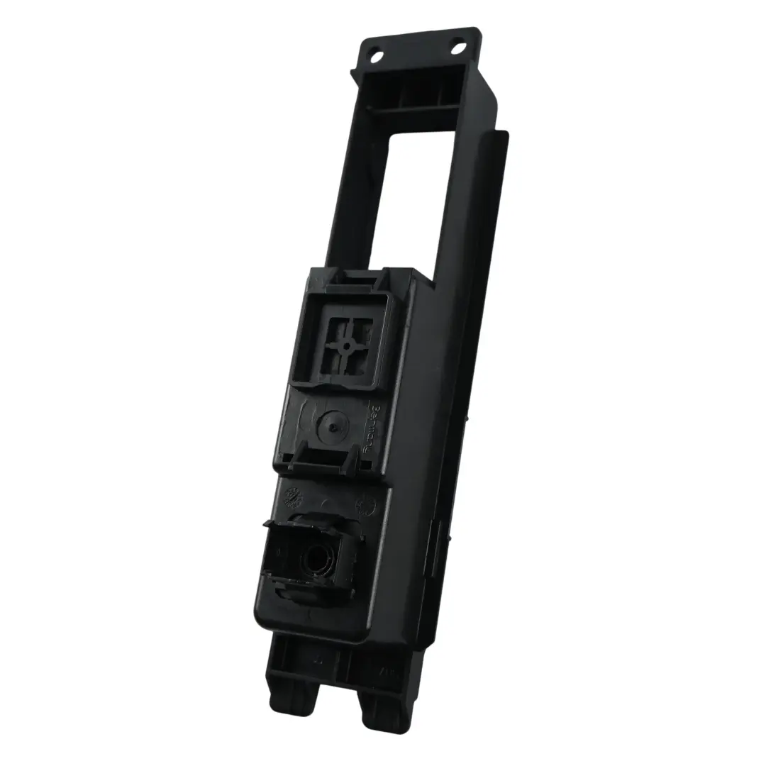 Mittelkonsole Zigarettenanzünder Aux Abdeckung für Audi A3 8P mit Teilenummer 8P0863284D Audi A3 8P Mittelkonsole Zigarettenanzünder Aux Abdeckung - SKU 8P0863284D - Teilenummer 8P0863284D