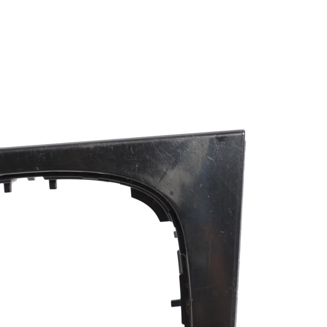 Pomello Leva Cambio Copertura Cornice Rivestimento per Audi A3 8P con numero di parte 8P0864261L Audi A3 8P Pomello Leva Cambio Copertura Cornice Rivestimento - SKU 8P0864261L - Numero di parte 8P0864261L