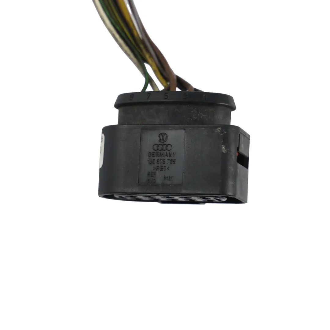 Audi A3 8P Front Headlight Halogen Wiring Cable Adapter Right O/S - SKU 8P0941004BC-3 - Part number 8P0941004BC