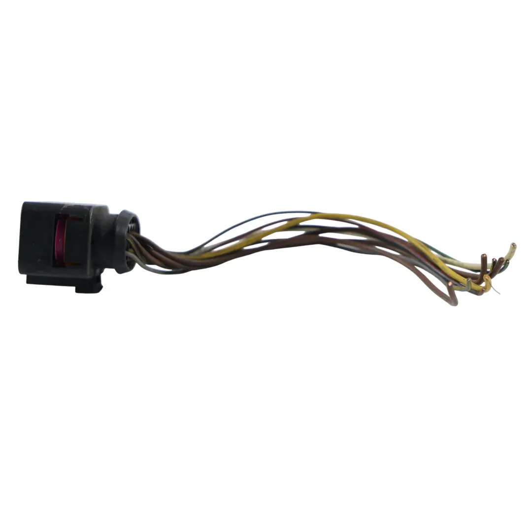 Audi A3 8P Adapter Przewodów Reflektora Halogen Przedni Prawy - SKU 8P0941004BC-3 - Numer Części 8P0941004BC
