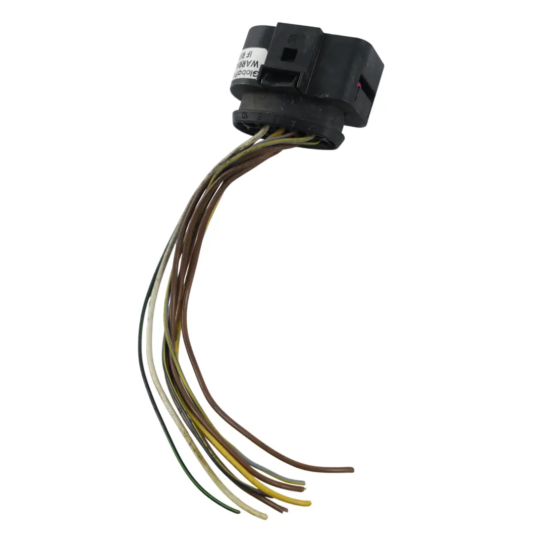 Audi A3 8P Adapter Przewodów Reflektora Halogen Przedni Prawy - SKU 8P0941004BC-3 - Numer Części 8P0941004BC