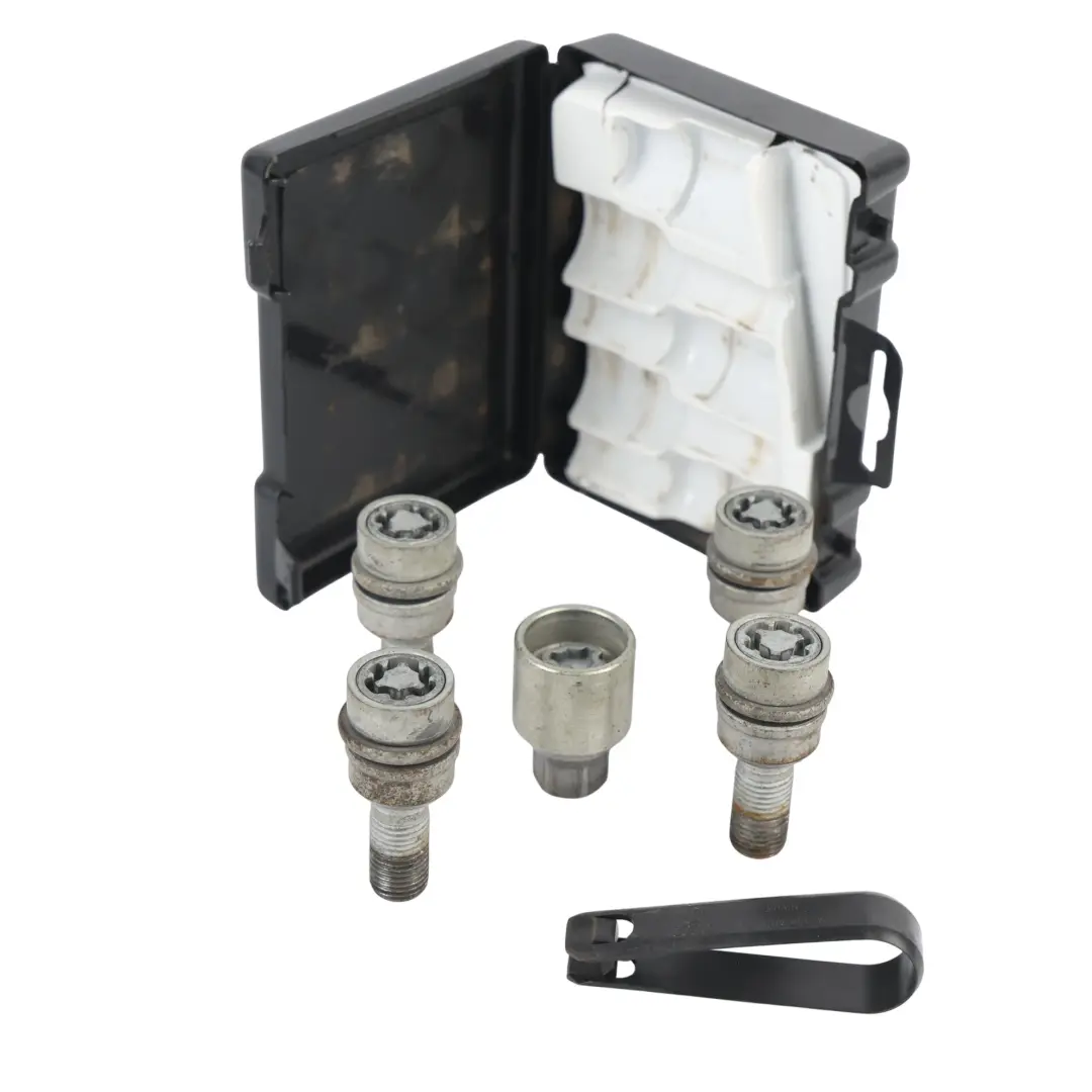 Studs Anti Theft Locking Set M14X1.5X45 to Audi Q3 8U Q5 8R Q7 4L Wheel with Part number 8R0071336 Audi Q3 8U Q5 8R Q7 4L Wheel Studs Anti Theft Locking Set M14X1.5X45 - SKU 8R0071336 - Part number 8R0071336