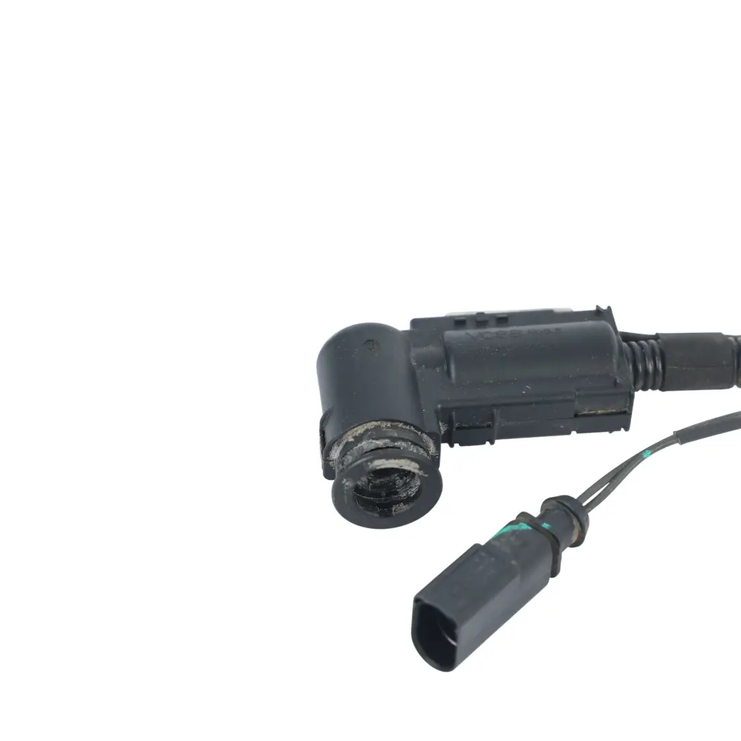 Tubo Línea Alimentación AdBlue 2.0 TDI para Audi Q5 8R con número de pieza 8R0131911 Audi Q5 8R Tubo Línea Alimentación AdBlue 2.0 TDI - SKU 8R0131911-1 - Número de pieza 8R0131911