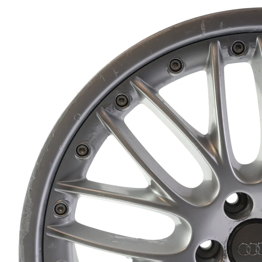 Cerchio Lega Argento 20" 8,5J ET:33 Speedline S-Line per Audi Q5 8R con numero di parte 8R0601025M Audi Q5 8R Cerchio Lega Argento 20" 8,5J ET:33 Speedline S-Line - SKU 8R0601025M-1 - Numero di parte 8R0601025M