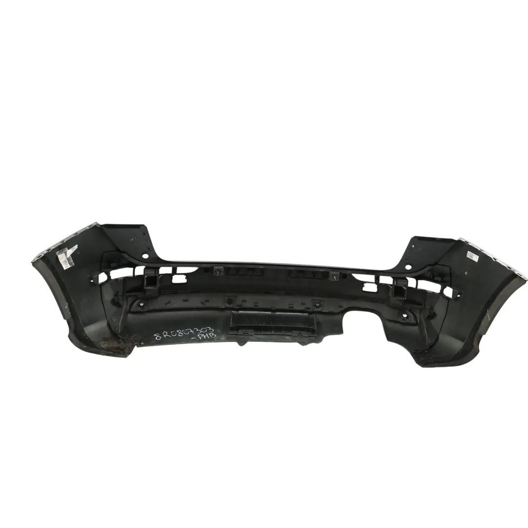 Listwa Poszycie Zderzaka Tylnego Czarny Phantom Z9Y do Audi Q5 8R o numerze 8R0807303 Audi Q5 8R Listwa Poszycie Zderzaka Tylnego Czarny Phantom Z9Y - SKU 8R0807303-PHB - Numer Części 8R0807303