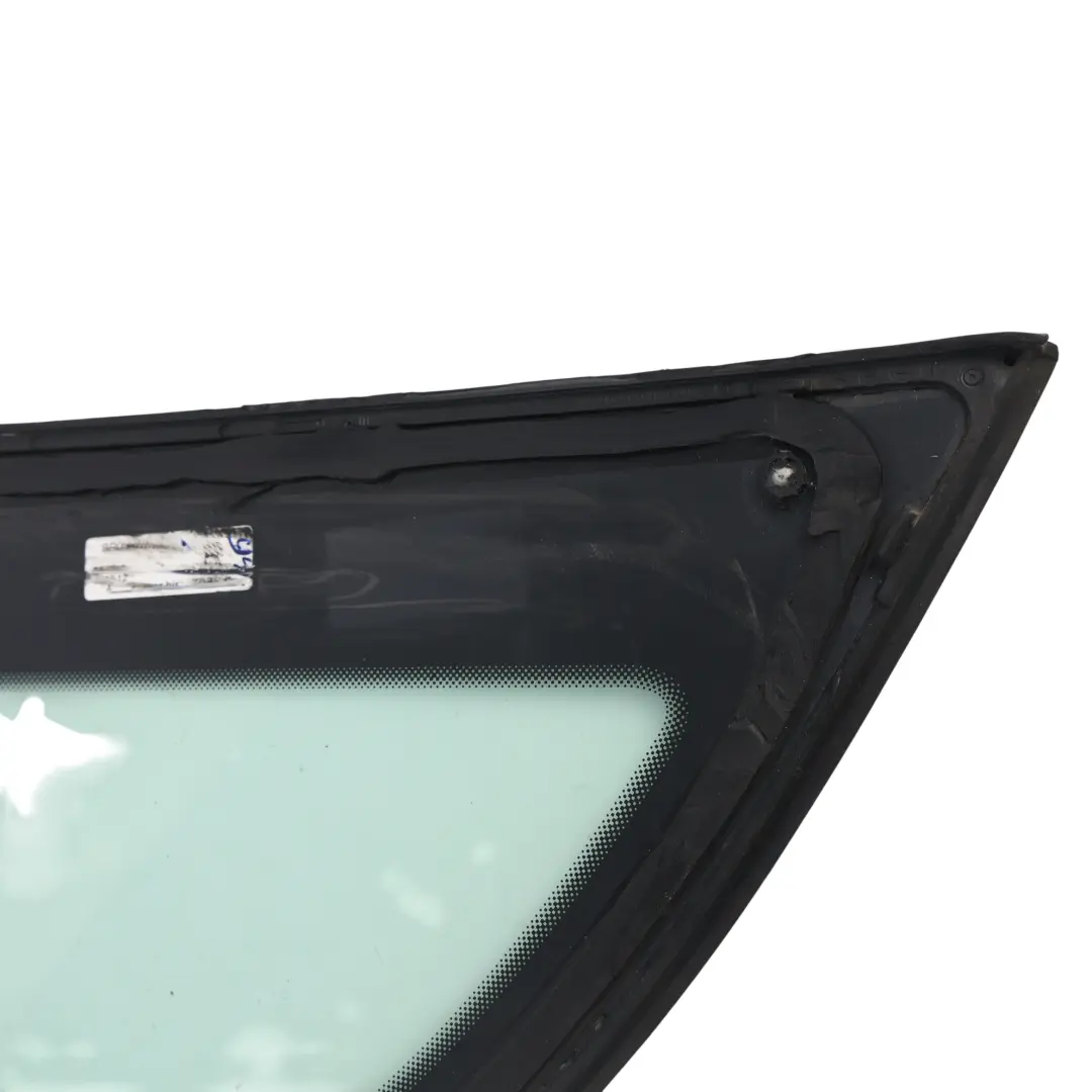 Heckscheibe Dreiecksfenster Glas AS2 Rechts für Audi Q5 8R mit Teilenummer 8R0845300D Audi Q5 8R Heckscheibe Dreiecksfenster Glas AS2 Rechts - SKU 8R0845300D - Teilenummer 8R0845300D