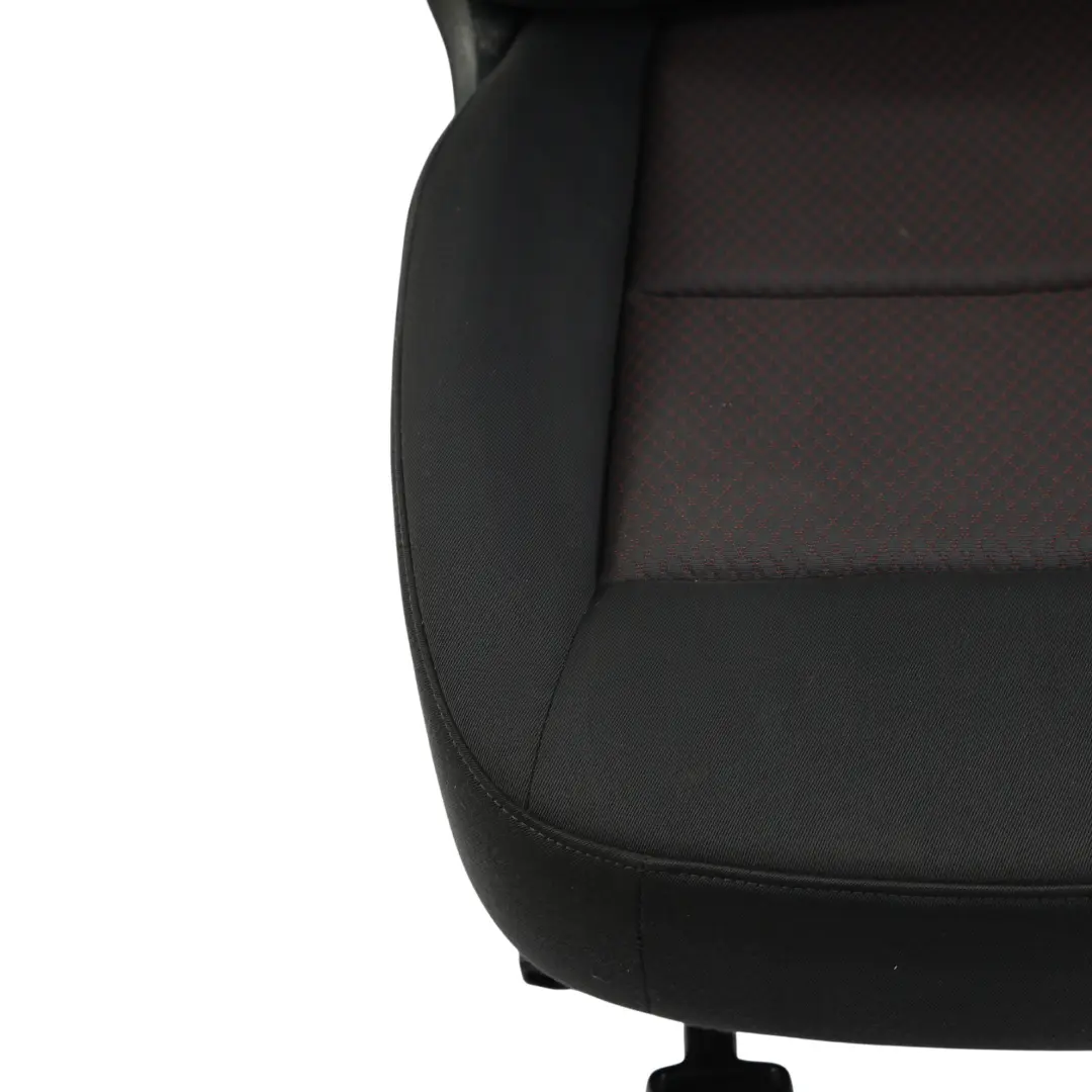Siège Avant Gauche Intérieur S-Line Chauffant Tissu Noir pour Audi Q5 8R à propos du numéro de pièce 8R0881805 Audi Q5 8R Siège Avant Gauche Intérieur S-Line Chauffant Tissu Noir - SKU 8R0881805-2 - Numéro de pièce 8R0881805