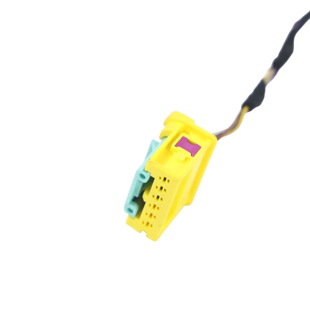 Cablaggio Luce Vano Portaoggetti Cassetto per Audi Q5 8R con numero di parte 8R0971679M Audi Q5 8R Cablaggio Luce Vano Portaoggetti Cassetto - SKU 8R0971679M - Numero di parte 8R0971679M