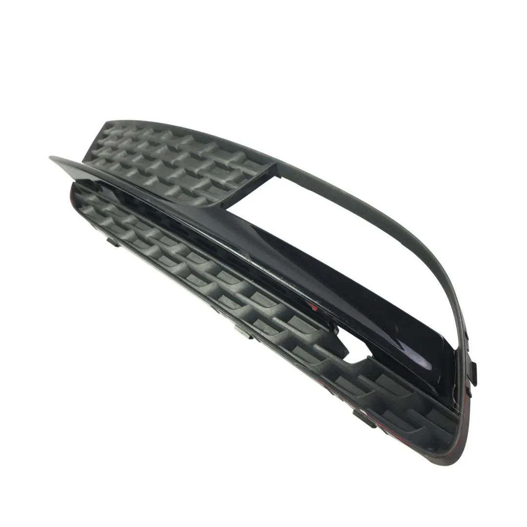 8F Kratka Zderzaka Przednia Lewa do Audi A5 8T o numerze 8T0807681H Audi A5 8T 8F Kratka Zderzaka Przednia Lewa - SKU 8T0807681H - Numer Części 8T0807681H