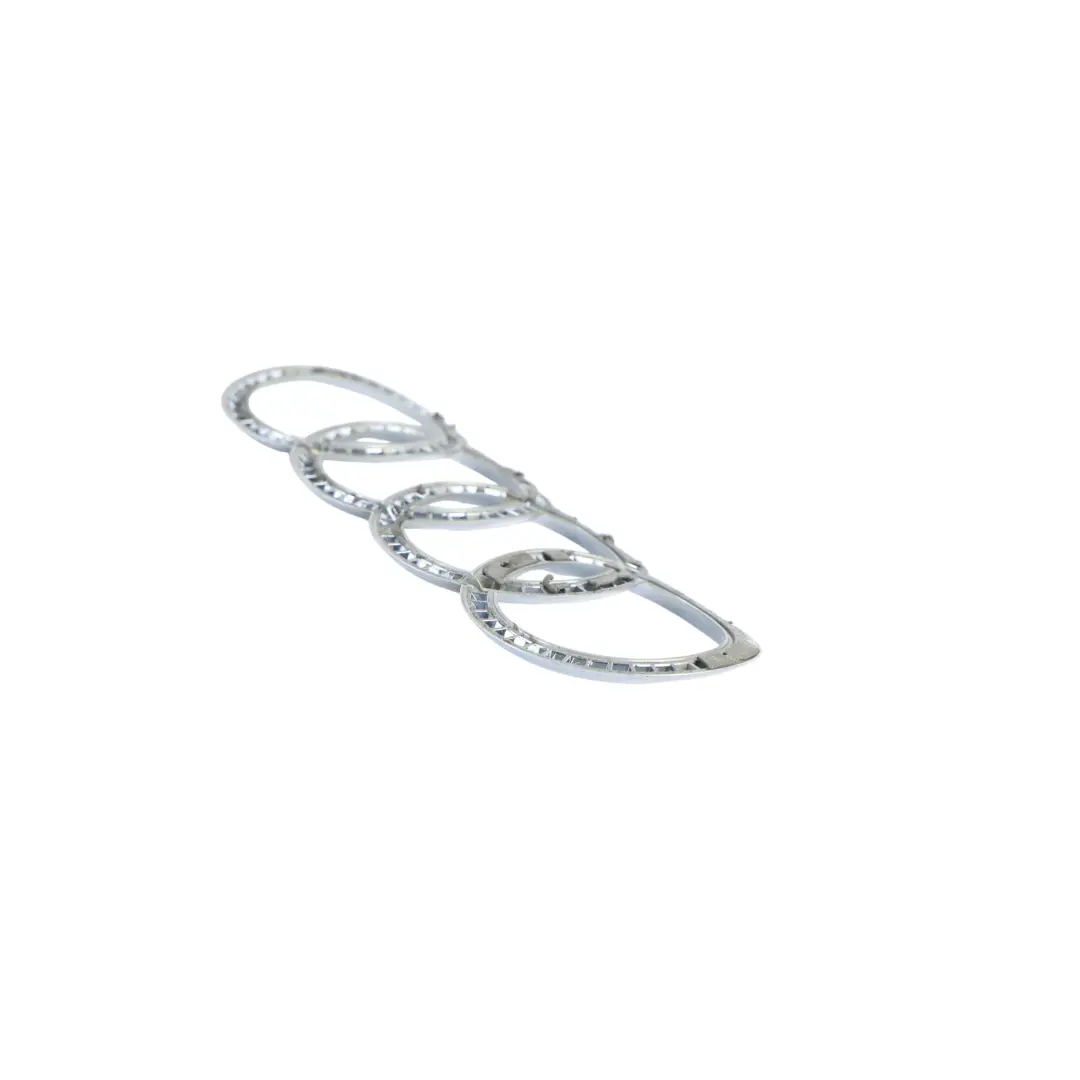 Emblemat Logo Chrom Tylna Klapa Bagażnika do Audi A5 8T o numerze 8T8853742B Audi A5 8T Emblemat Logo Chrom Tylna Klapa Bagażnika - SKU 8T8853742B-1 - Numer Części 8T8853742B