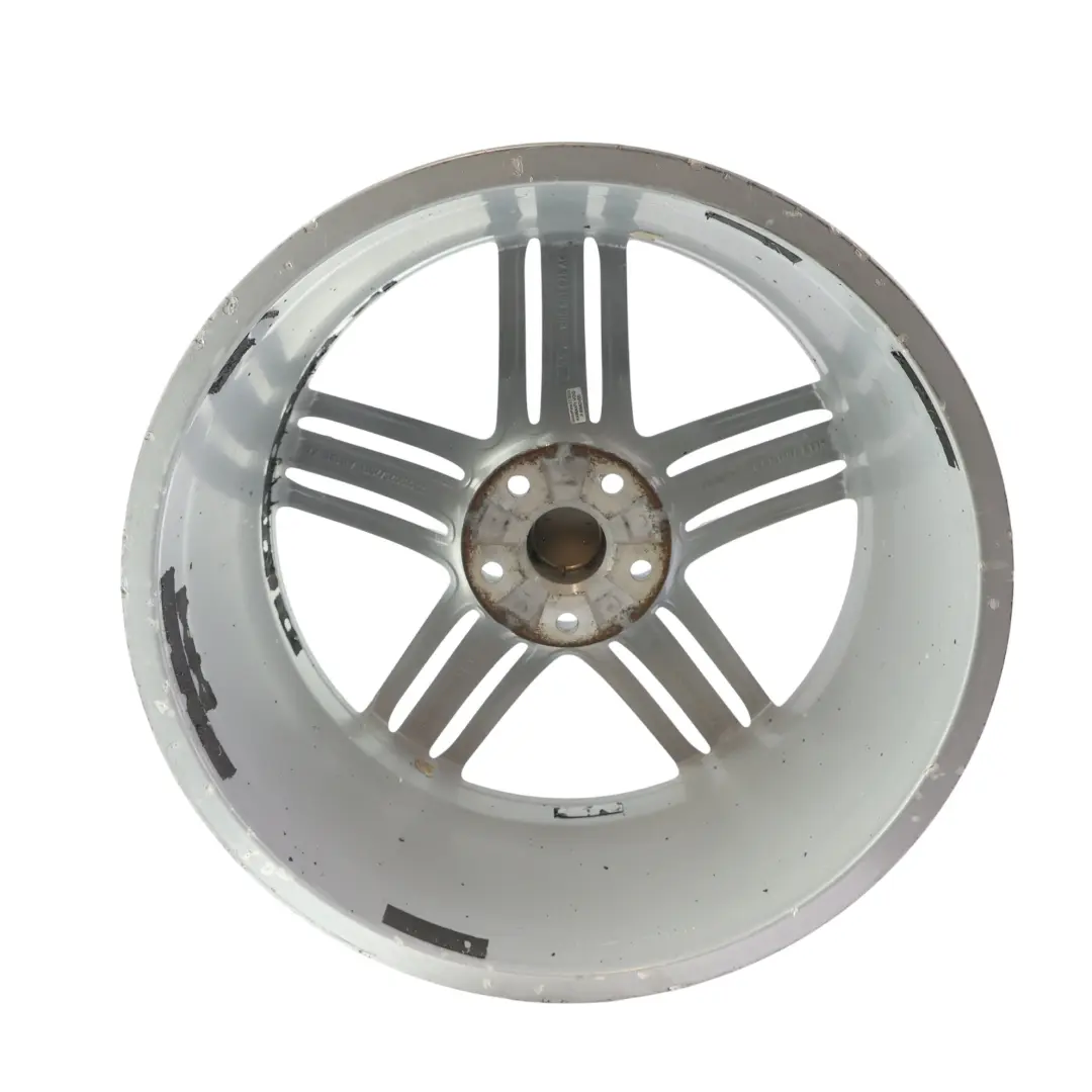 Felga Aluminiowa Srebrna 19" ET:36 8,5J do Audi Q3 8U o numerze 8U0601025AC Audi Q3 8U Felga Aluminiowa Srebrna 19" ET:36 8,5J - SKU 8U0601025AC-1 - Numer Części 8U0601025AC