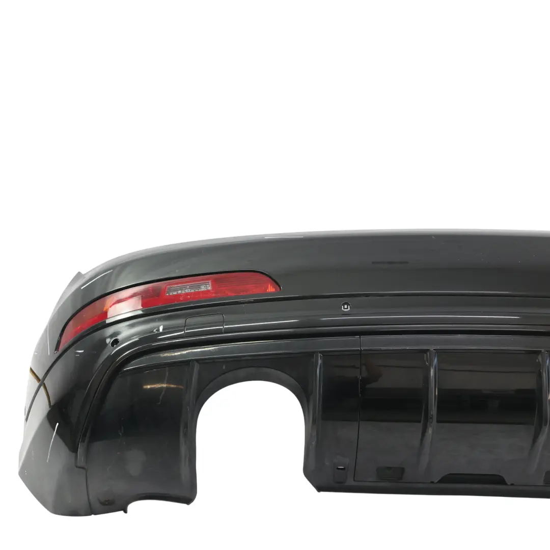 Zderzak Tylny Mythical Black Czarny Metalik - Y9T do Audi Q3 8U o numerze 8U0807067B Audi Q3 8U Zderzak Tylny Mythical Black Czarny Metalik - Y9T - SKU 8U0807067B-MYB - Numer Części 8U0807067B