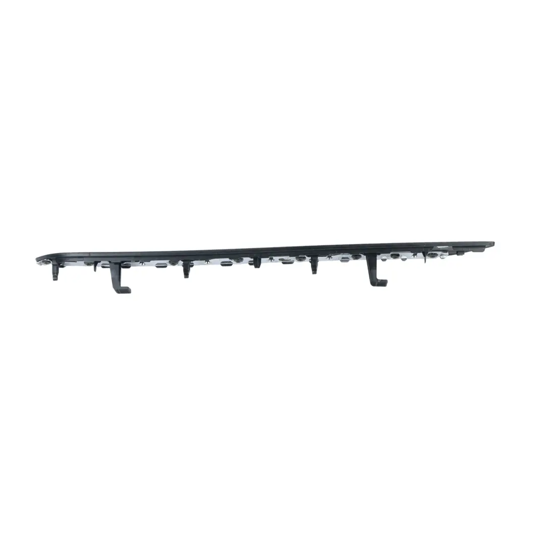 Moldura Panel Puerta Delantera Derecha Carbono para Audi Q3 8U con número de pieza 8U0867410H Audi Q3 8U Moldura Panel Puerta Delantera Derecha Carbono - SKU 8U0867410H - Número de pieza 8U0867410H