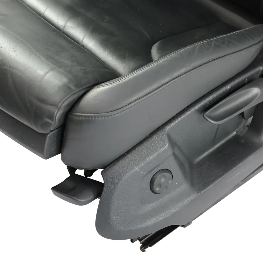Sedile Sportivo Anteriore Sinistro S-Line Pelle Nero per Audi Q3 8U con numero di parte 8U0881805AH Audi Q3 8U Sedile Sportivo Anteriore Sinistro S-Line Pelle Nero - SKU 8U0881805AH-1 - Numero di parte 8U0881805AH