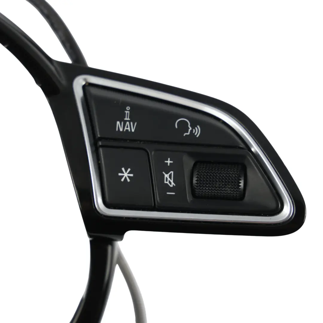 Audi Q3 8U S-Line Bouton Commutateur Volant Multifonction - SKU 8U0951523G-1 - Numéro de pièce 8U0951523G