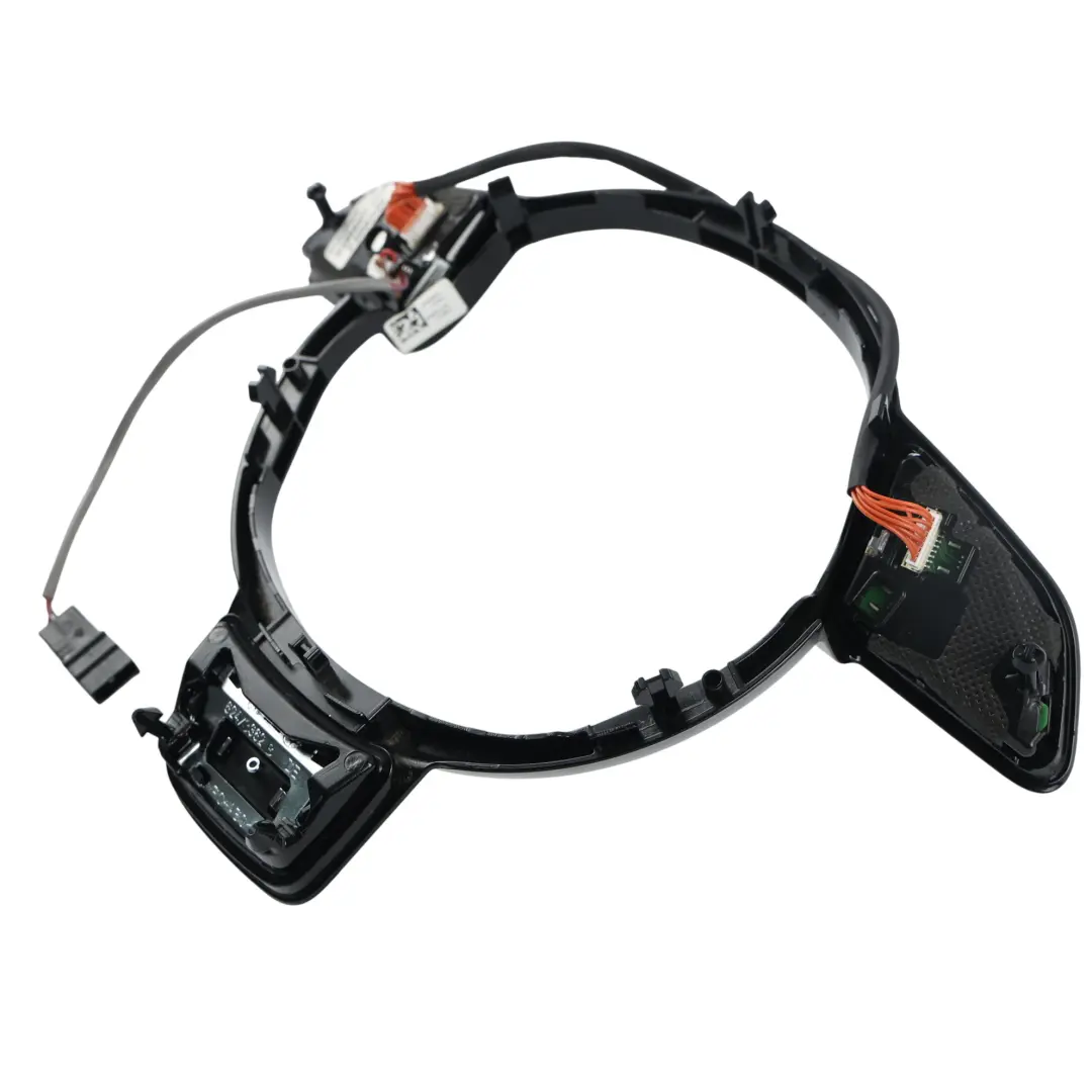 Audi Q3 8U S-Line Bouton Commutateur Volant Multifonction - SKU 8U0951523G-1 - Numéro de pièce 8U0951523G