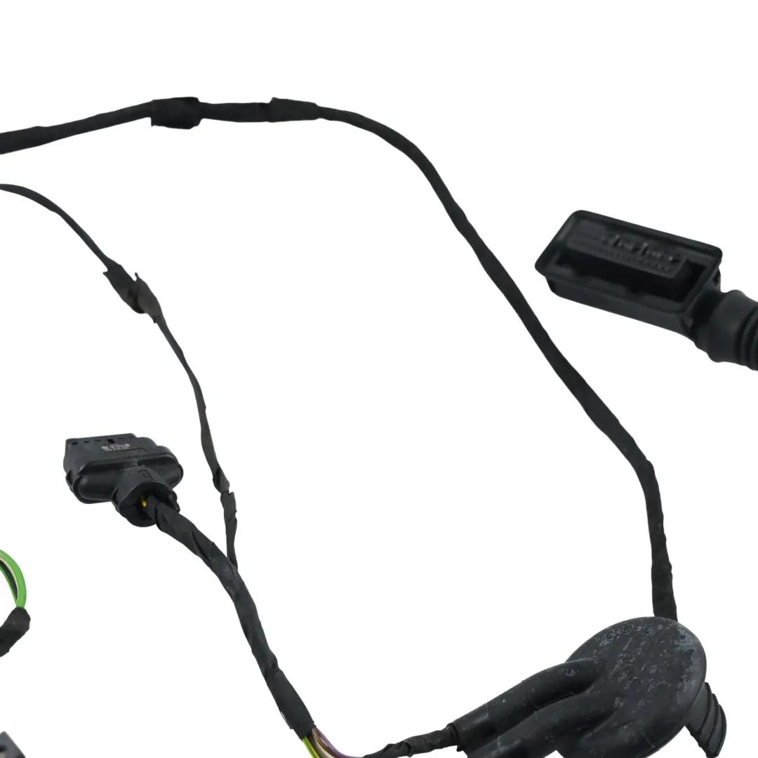 Wiązka Przewodów Drzwi Przednich Prawa do Audi RS Q3 8U o numerze 8U0971030AJ Audi RS Q3 8U Wiązka Przewodów Drzwi Przednich Prawa - SKU 8U0971030AJ - Numer Części 8U0971030AJ