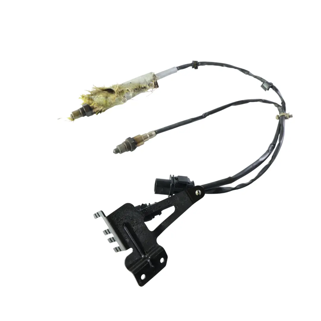 RSQ3 8U Capteur Lambda Oxygène Set 2.0 Diesel 07K906262B pour Audi à propos du numéro de pièce 07K906262A Audi RSQ3 8U Capteur Lambda Oxygène Set 2.0 Diesel 07K906262B - SKU 07K906262A - Numéro de pièce 07K906262A
