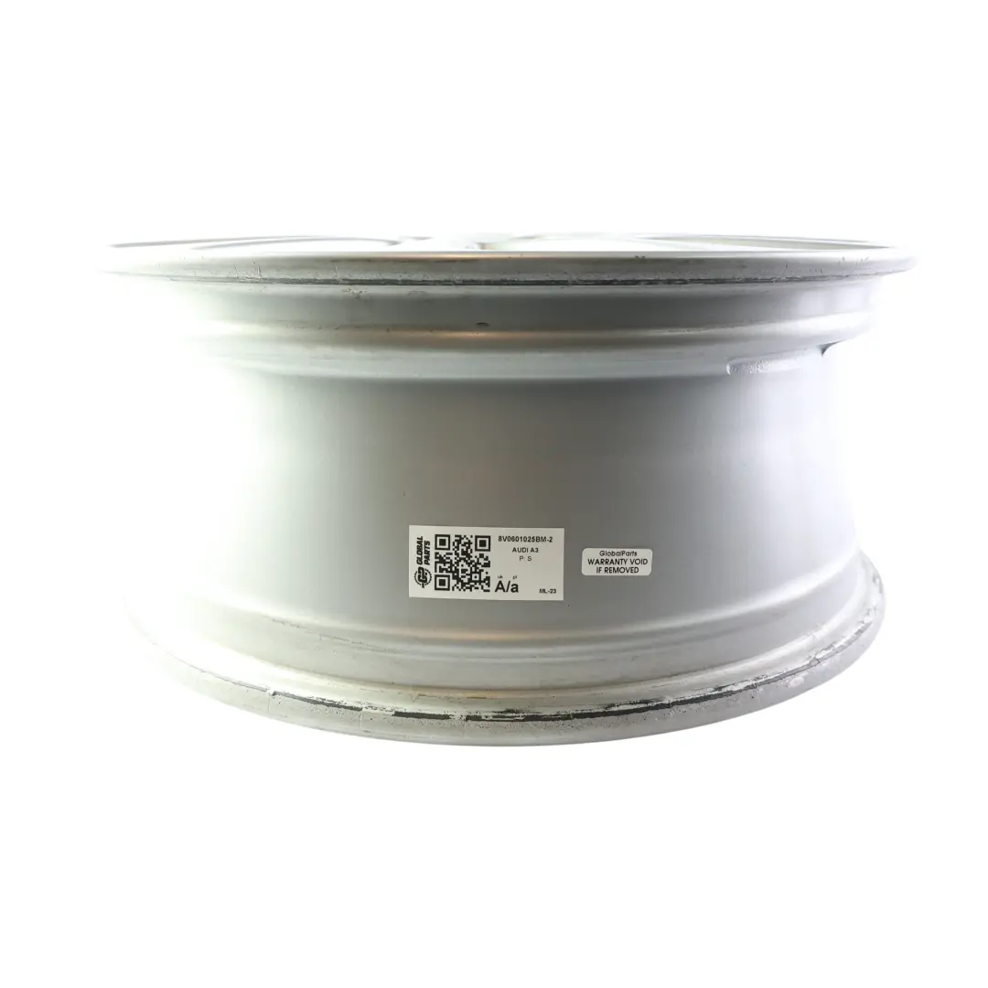 Argento Cerchio in lega 16" 6.5J ET46 8V0601025BM per Audi A3 8V con numero di parte 8V0601025BM-2 Audi A3 8V Argento Cerchio in lega 16" 6.5J ET46 8V0601025BM - SKU 8V0601025BM-2 - Numero di parte 8V0601025BM-2