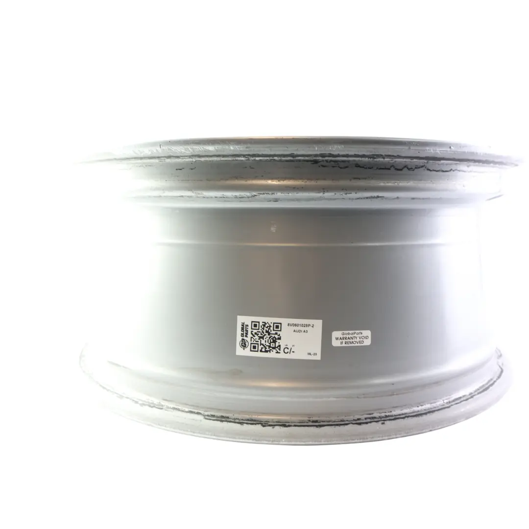 Llanta Aleación Plata 17" 7.5J ET43 Estrella para Audi A3 8V con número de pieza 8V0601025P Audi A3 8V Llanta Aleación Plata 17" 7.5J ET43 Estrella - SKU 8V0601025P-2 - Número de pieza 8V0601025P