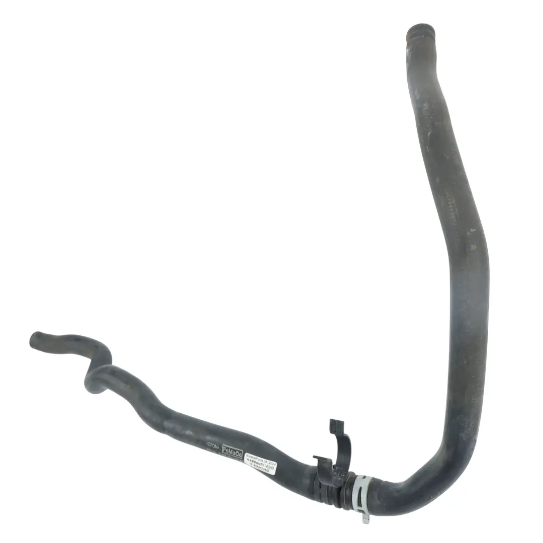 Manguera Tubo Refrigerante Motor 1.6 Gasolina para Ford Fiesta MK7 con número de pieza 8V2118K580DD Ford Fiesta MK7 Manguera Tubo Refrigerante Motor 1.6 Gasolina - SKU 8V2118K580DD - Número de pieza 8V2118K580DD