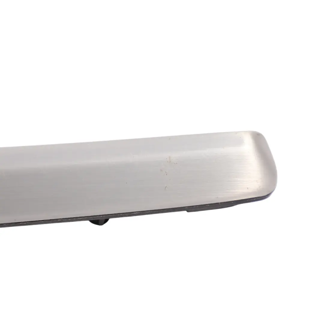 Listwa Ozdobna Drzwi Przednia Prawa Srebrna do Audi A3 8V o numerze 8V4867419H Audi A3 8V Listwa Ozdobna Drzwi Przednia Prawa Srebrna - SKU 8V4867419H - Numer Części 8V4867419H