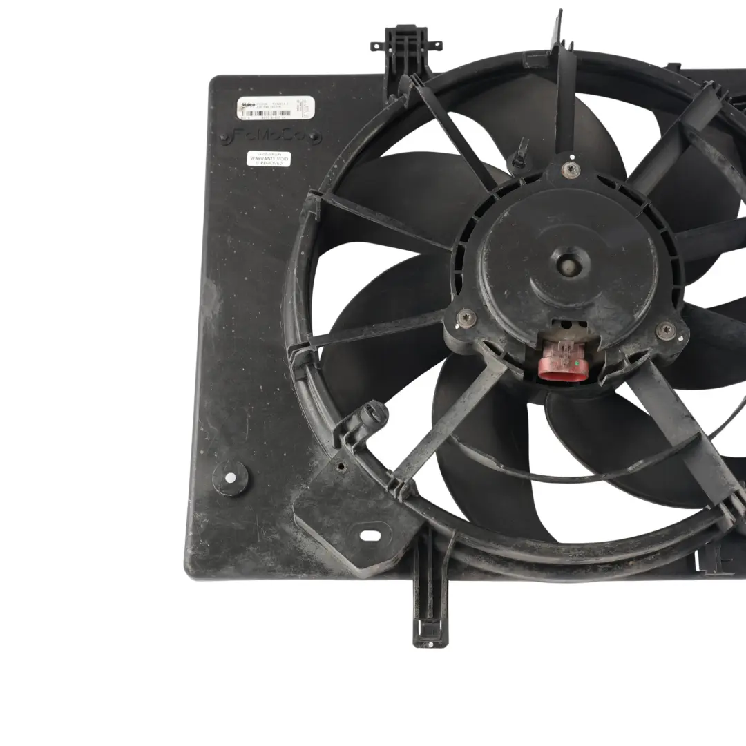 Ford Fiesta MK7 Kühler Lüfter Gehäuse 1.25 Benzin - SKU 8V51-8C607-AG - Teilenummer 8V51-8C607-AG