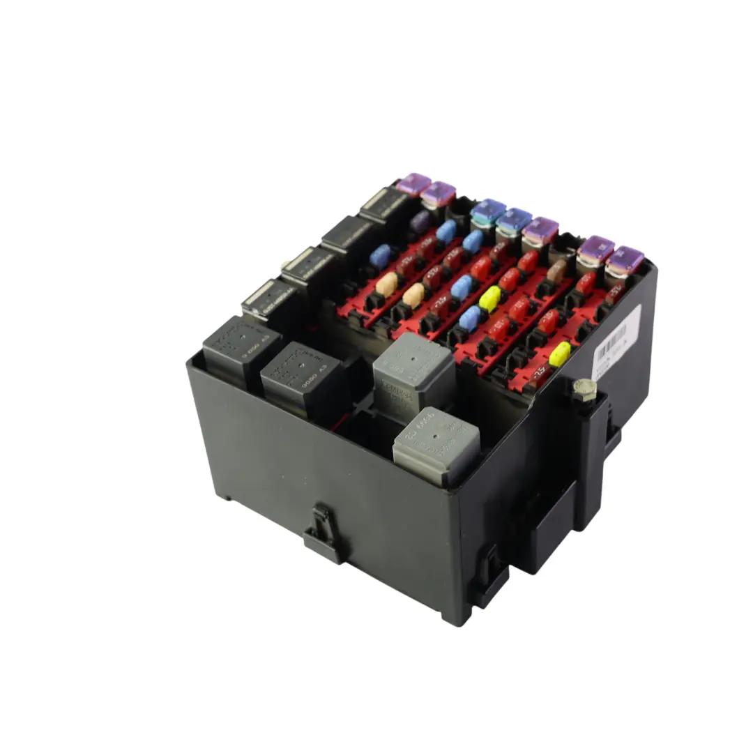 Ford Fiesta MK7 Módulo Control Caja Fusibles Relé 8V51-14A175-AA - SKU 8V5114A175AA - Número de pieza 8V5114A175AA