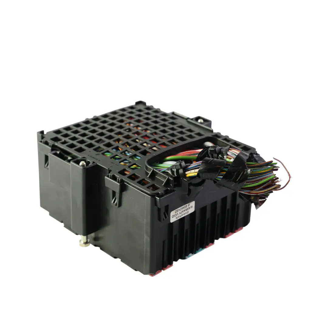 Ford Fiesta MK7 Módulo Control Caja Fusibles Relé 8V51-14A175-AA - SKU 8V5114A175AA - Número de pieza 8V5114A175AA