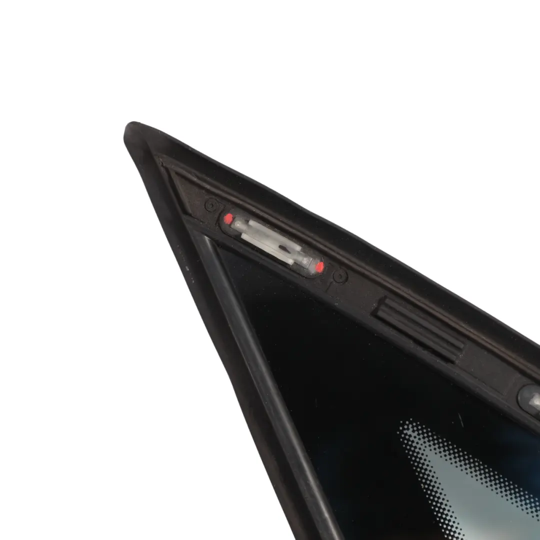 Ventanilla Fija Cuarto Trasera Izquierda AS2 para Audi A3 S3 8V con número de pieza 8V5845297F Audi A3 S3 8V Ventanilla Fija Cuarto Trasera Izquierda AS2 - SKU 8V5845297F - Número de pieza 8V5845297F