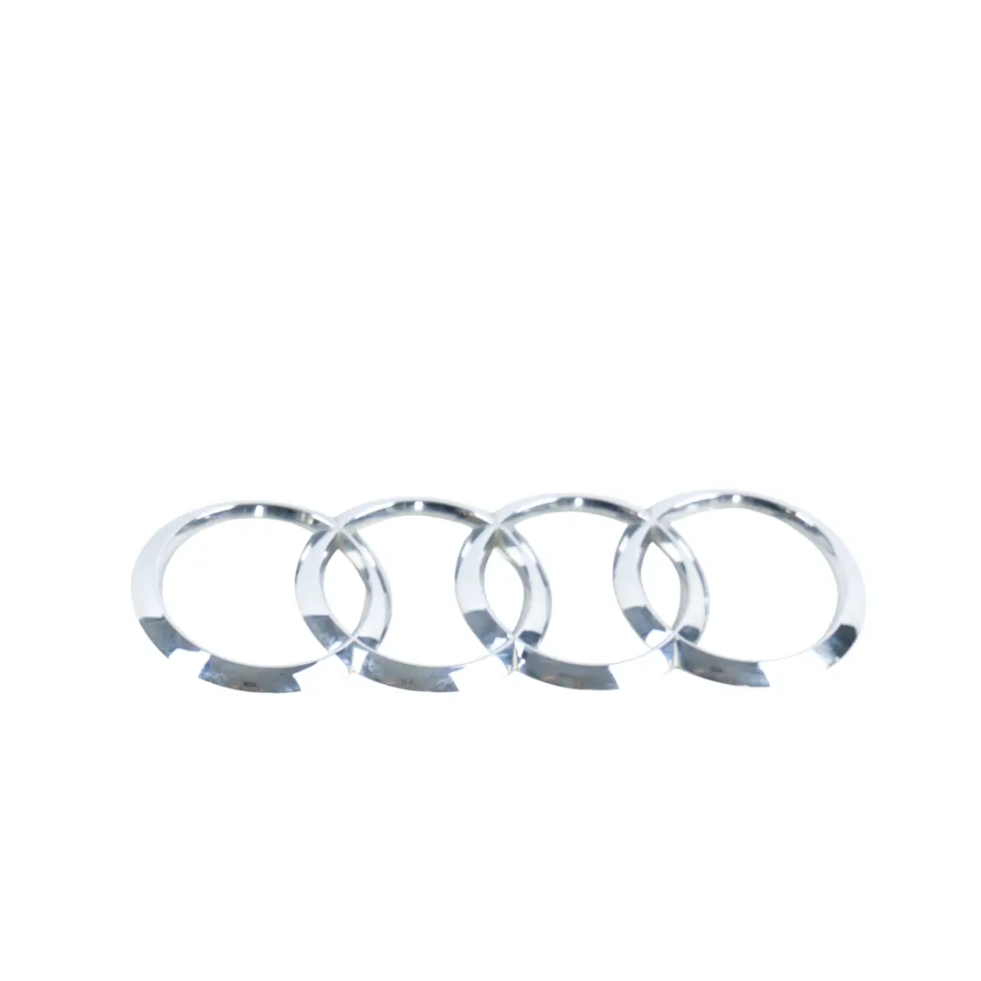 Audi A4 B9 Emblema Badge Anelli Portellone Bagagliaio Posteriore - SKU 8W0071802 - Numero di parte 8W0071802
