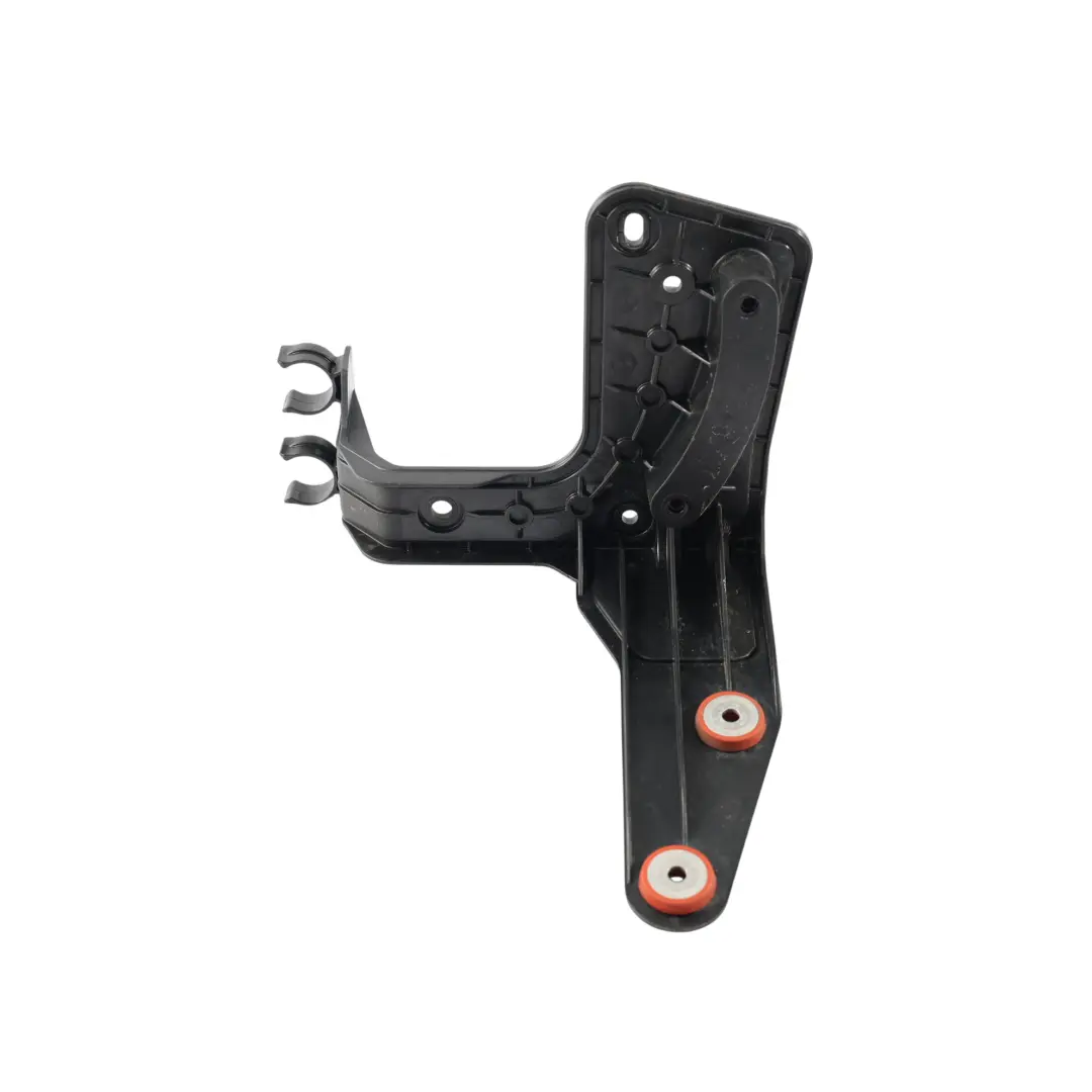 Audi A4 B9 A5 F5 Uchwyt Węża Płynu Chłodzącego Komory Silnika - SKU 8W0145896L - Numer Części 8W0145896L