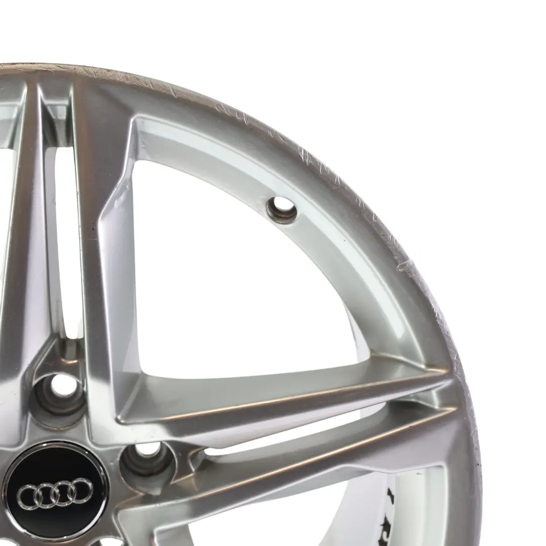 Felga Aluminiowa Srebrna 18" 8.5J ET:29 do Audi A5 S5 F5 o numerze 8W0601025DE Audi A5 S5 F5 Felga Aluminiowa Srebrna 18" 8.5J ET:29 - SKU 8W0601025DE-1 - Numer Części 8W0601025DE