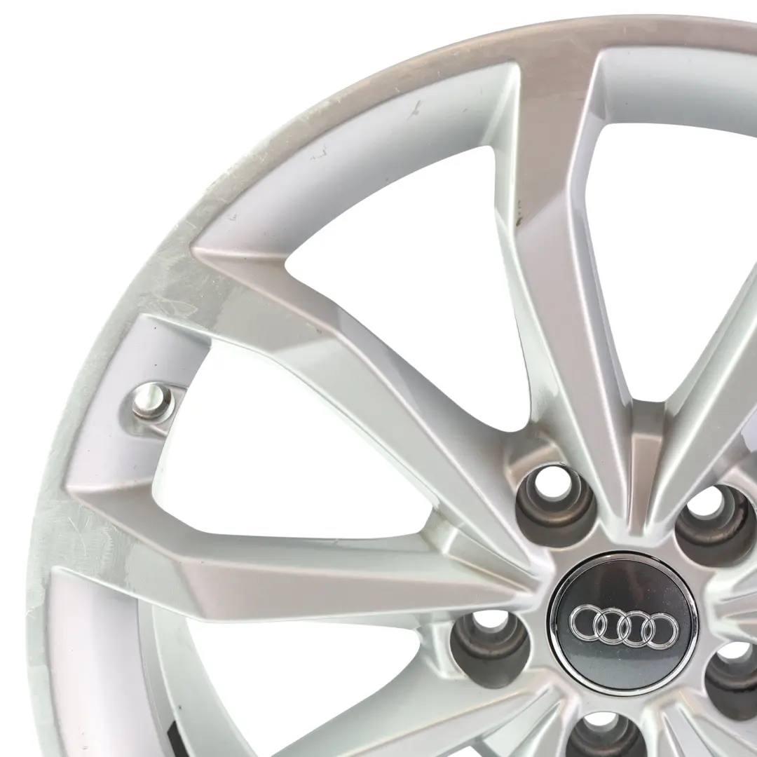 Cerchio Lega Argento 18" 8J ET:40 5x112 per Audi A4 B9 con numero di parte 8W0601025H Audi A4 B9 Cerchio Lega Argento 18" 8J ET:40 5x112 - SKU 8W0601025H-4 - Numero di parte 8W0601025H