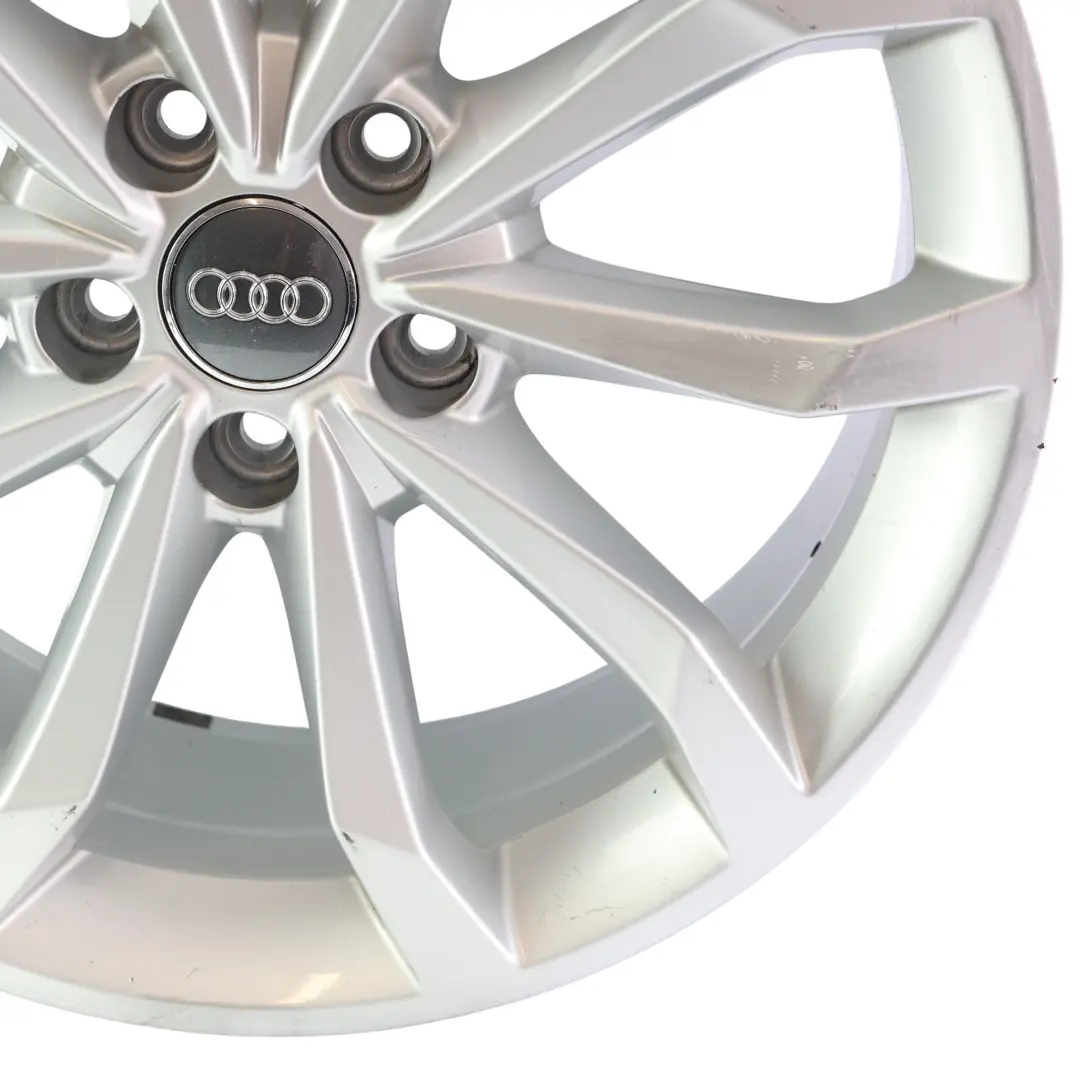 Srebrna Felga Aluminiowa 18" 8J ET40 5x112 do Audi A4 B9 o numerze 8W0601025H Audi A4 B9 Srebrna Felga Aluminiowa 18" 8J ET40 5x112 - SKU 8W0601025H-4 - Numer Części 8W0601025H